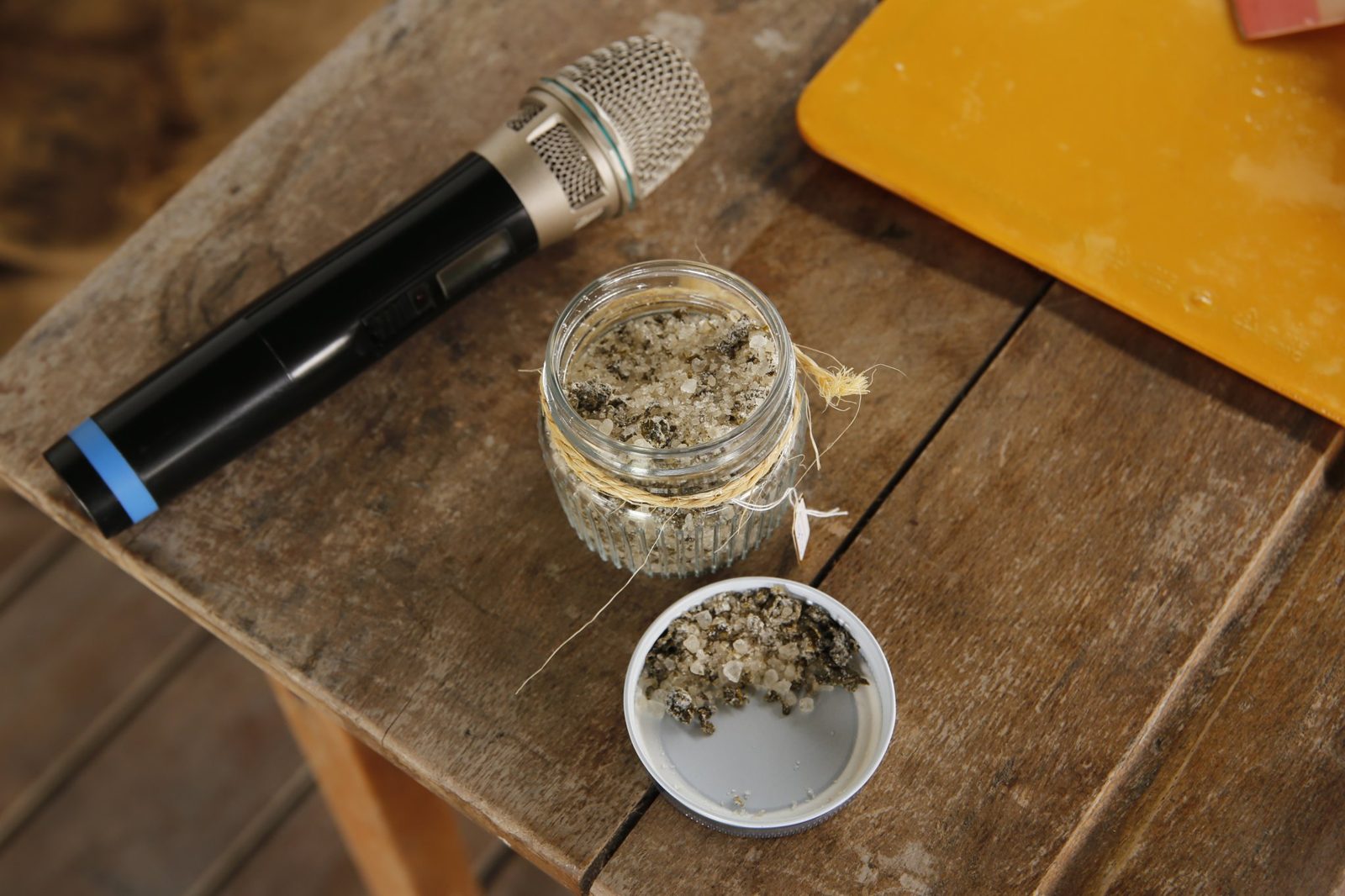 Dried herbs